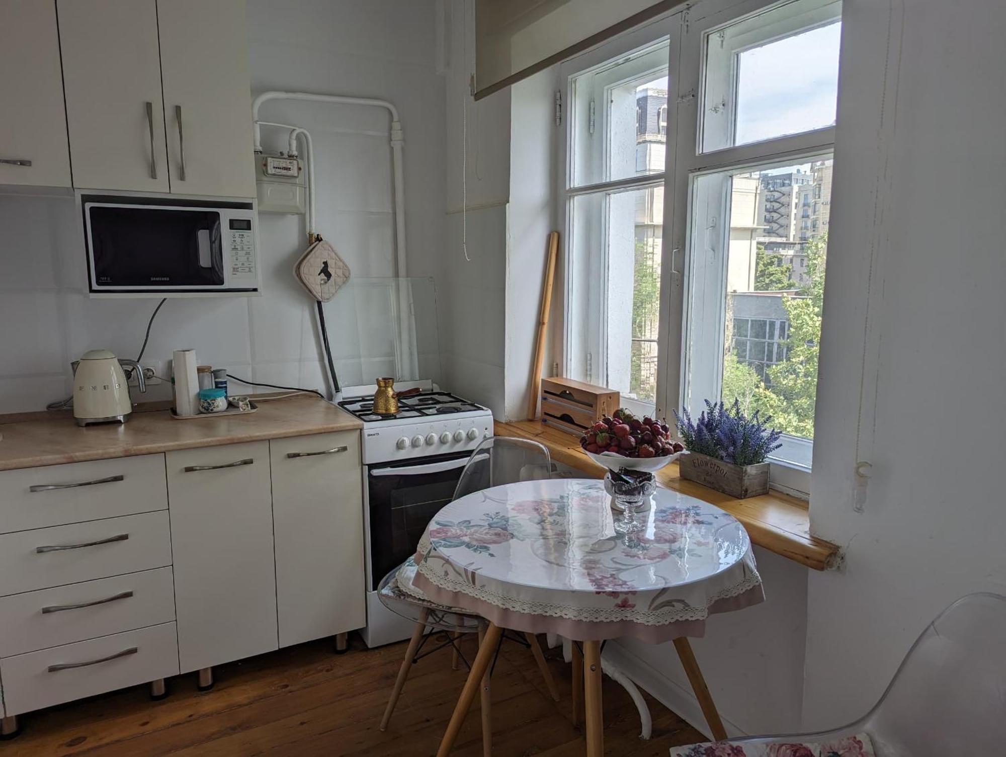 Moonflower Residence 4645 Bishkek Ngoại thất bức ảnh